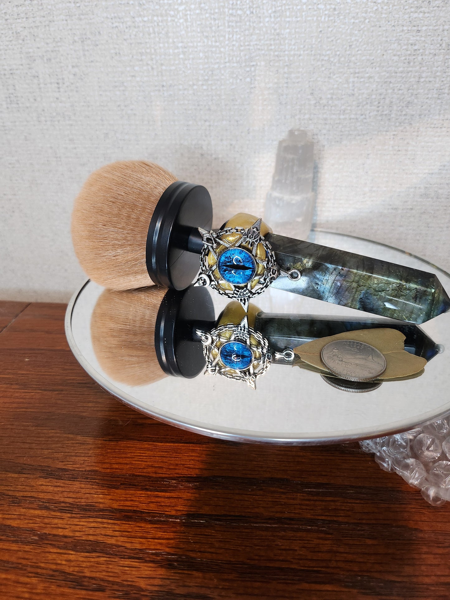 Labradorite Occult Dragon Eye Makeup Brush